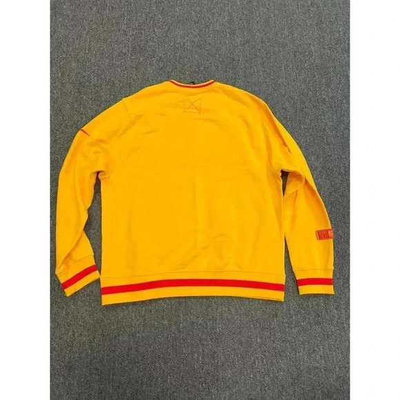Nike Men Yellow Class of 72 Crewneck Pennant Banner Activewear Sweatshir… - Picture 6 of 11